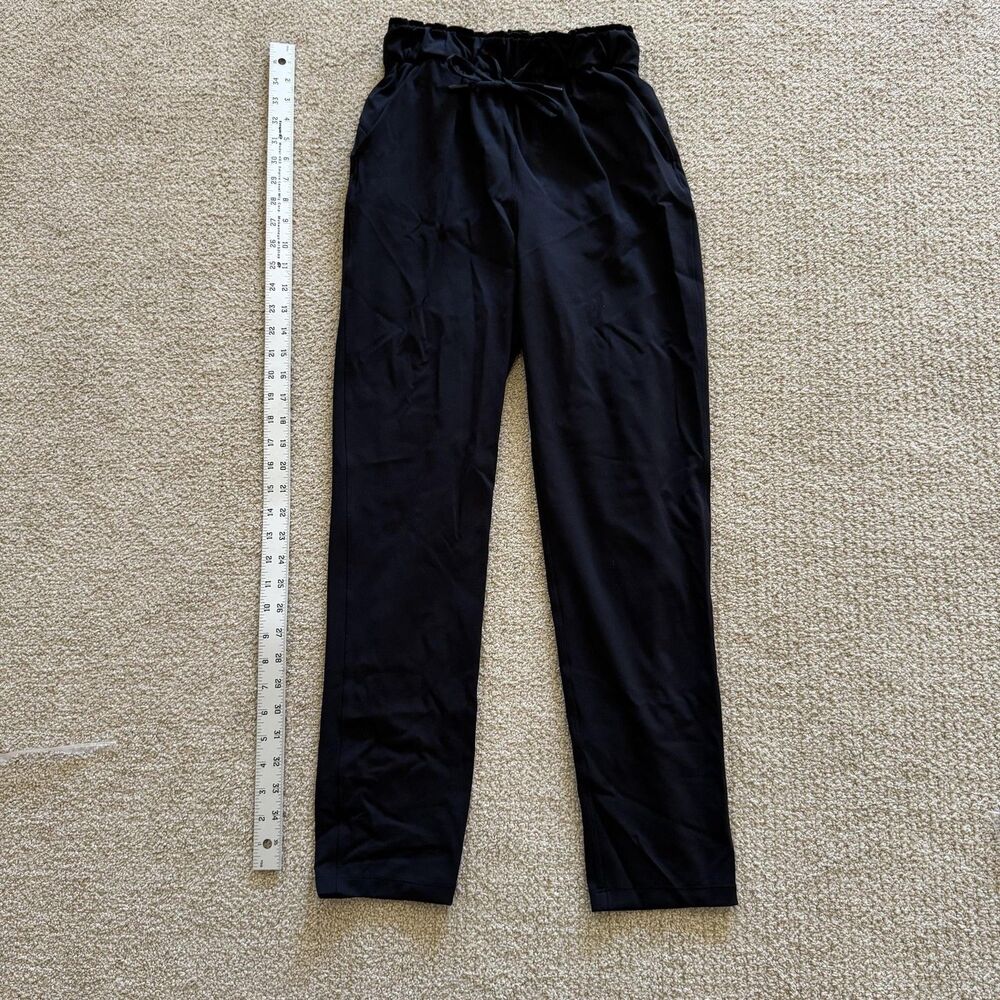 Lululemon Pants Womens 2 Black Cropped Tapered Elastic Waist Drawstring Pockets